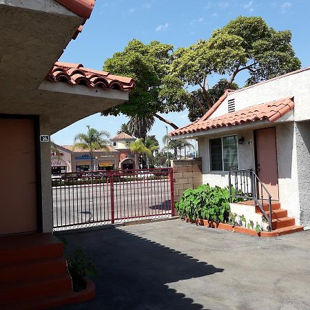 World Motel Lynwood Exterior foto